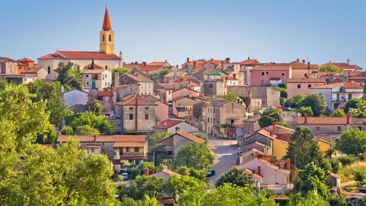 Sobe Anja Pension Brtonigla Buitenkant foto